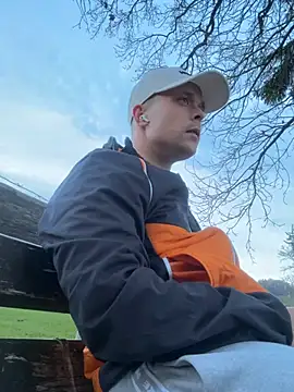 Buroo97 online show from 9, 4, 2026