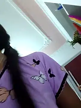 Hotty-Nidhi online show from 18, 3, 2026