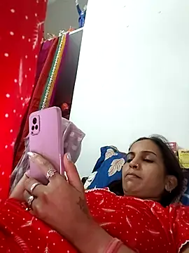 Hotty-Nidhi online show from 1, 4, 2026