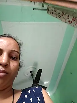 Snapshot of Hotty-Nidhi chatting on 16, 6, 2026 Hotty-Nidhi online show from 16, 6, 2026
