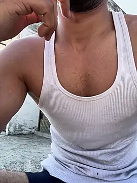 Snapshot of HARSHHU01 chatting on 9, 3, 2025 HARSHHU01 online show from 9, 3, 2025