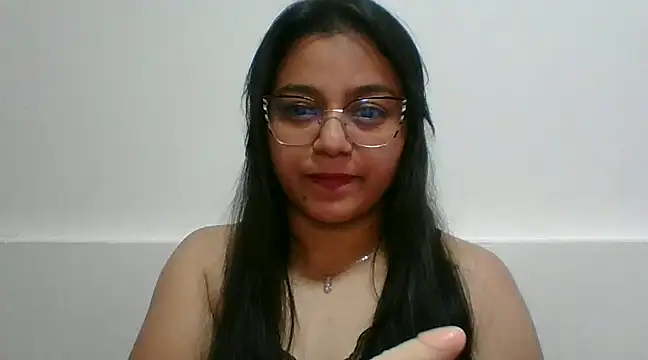 Snapshot of AnaHobson chatting on 10, 3, 2025 AnaHobson online show from 10, 3, 2025