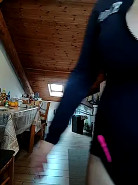 luciferelili online show from 3, 12, 2025