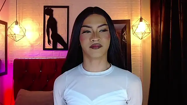 agatha rodriguez online show from 11, 11, 2025