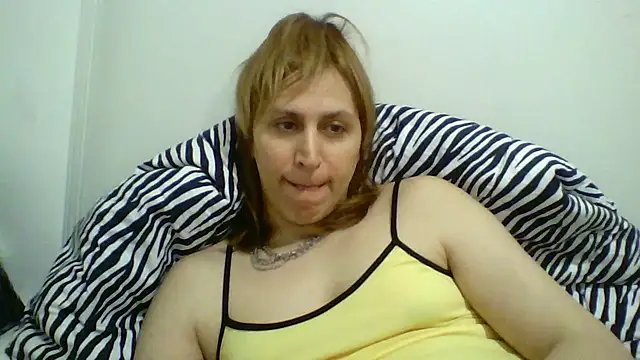ChewyCandy online show from 18, 3, 2025