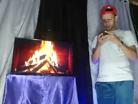 Hidden Fantasies online show from 4, 11, 2025