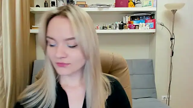 Kara Smith  online show from 8, 2, 2025