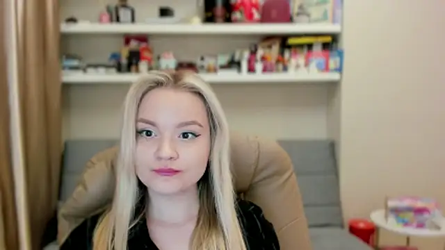 Kara Smith  online show from 24, 4, 2026
