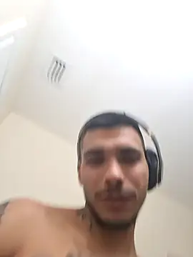 Snapshot of HazelEyedJay420 chatting on 11, 1, 2026 HazelEyedJay420 online show from 11, 1, 2026