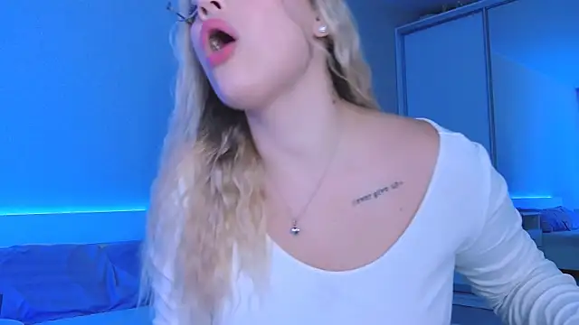 DIANAxxxDIAMOND online show from 4, 10, 2025