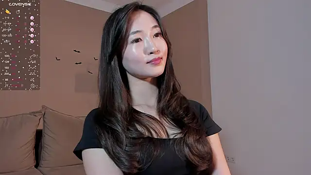 Snapshot of SeulBi chatting on 4, 11, 2025 SeulBi online show from 4, 11, 2025