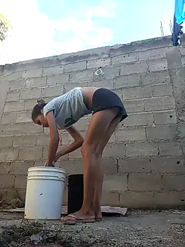 Snapshot of Sexi_girl29 chatting on 18, 10, 2025 Sexi girl29 online show from 18, 10, 2025