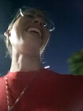 Snapshot of Sexi_girl29 chatting on 26, 10, 2025 Sexi girl29 online show from 26, 10, 2025