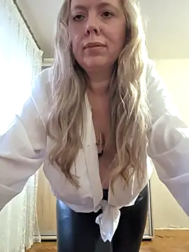 Irina3718 online show from 15, 1, 2026