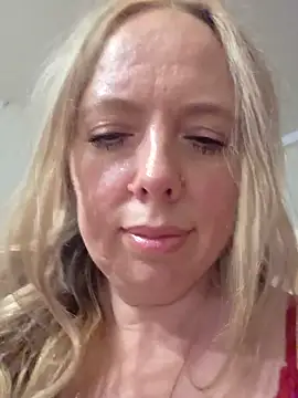 Snapshot of Irina3718 chatting on 23, 6, 2026 Irina3718 online show from 23, 6, 2026