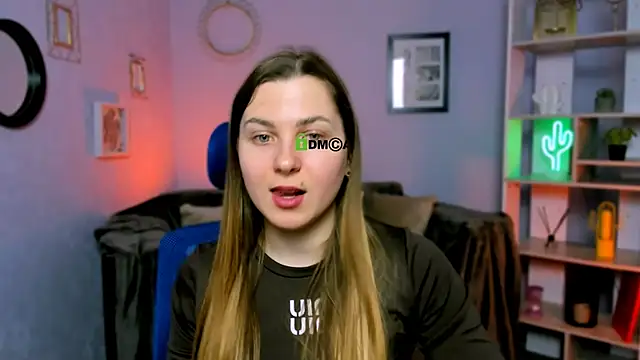 Snapshot of luck_betty chatting on 22, 3, 2025 luck betty online show from 22, 3, 2025