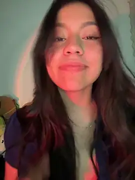 Snapshot of -Selene- chatting on 12, 11, 2025 -Selene- online show from 12, 11, 2025