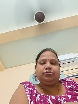 Snapshot of Arohi35 chatting on 17, 5, 2026 Arohi35 online show from 17, 5, 2026