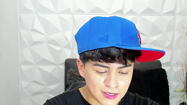 Sam Daves online show from 3, 12, 2025