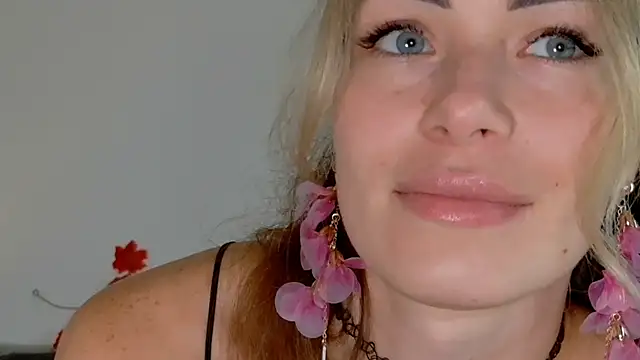 SweetDarling7 online show from 26, 10, 2025