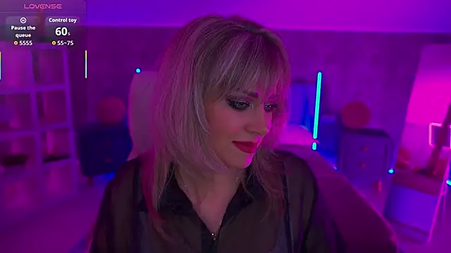 CandyLadyyy online show from 8, 6, 2026