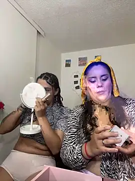 nicky andcamil online show from 2, 12, 2025