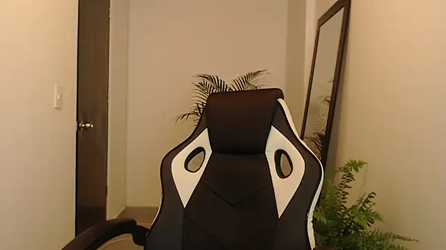 Snapshot of Asaray_T chatting on 21, 3, 2026 Asaray T online show from 21, 3, 2026