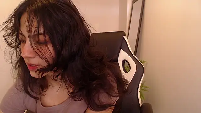 Snapshot of Asaray_T chatting on 22, 3, 2026 Asaray T online show from 22, 3, 2026