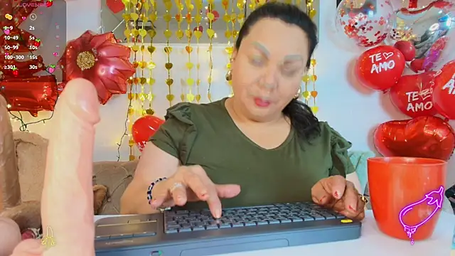 Snapshot of EllenaBoobs_ chatting on 17, 9, 2025 EllenaBoobs  online show from 17, 9, 2025