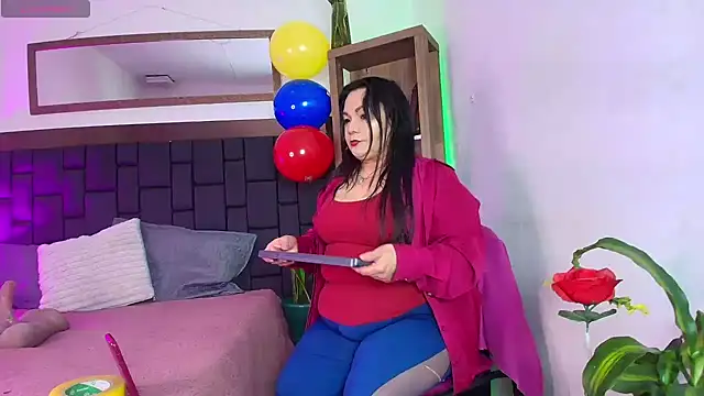 Snapshot of EllenaBoobs_ chatting on 29, 6, 2026 EllenaBoobs online show from 29, 6, 2026