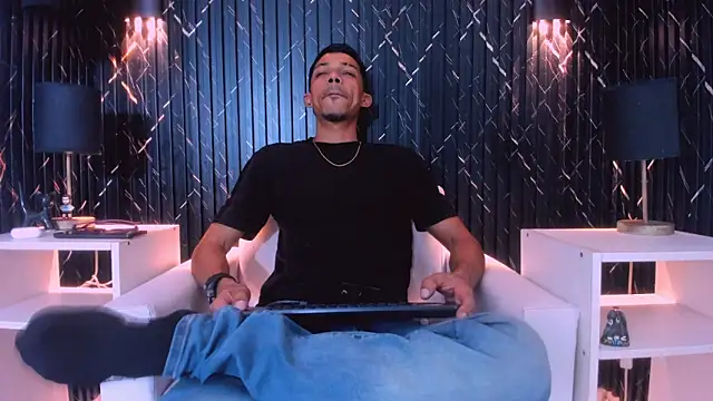 Gregory Sforza online show from 4, 2, 2026