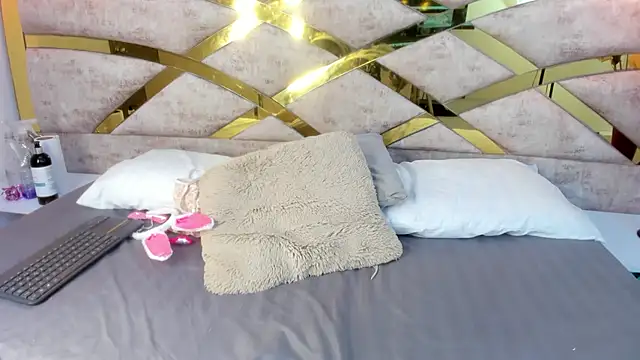 Sofiia Rossee  online show from 8, 10, 2025