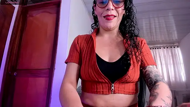 mia velvet1 online show from 22, 6, 2026