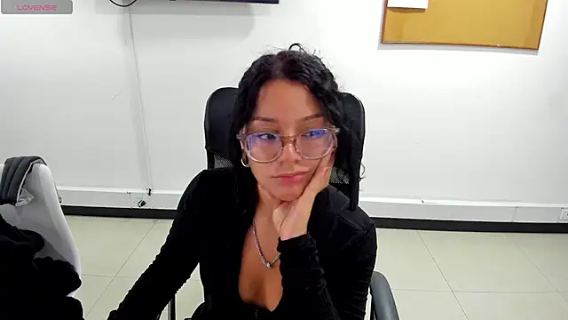 jenn cg online show from 28, 3, 2026