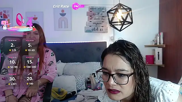 Snapshot of Rose_Thompson1 chatting on 20, 11, 2025 Rose Thompson1 online show from 20, 11, 2025