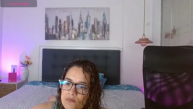 Rose Thompson1 online show from 9, 5, 2026