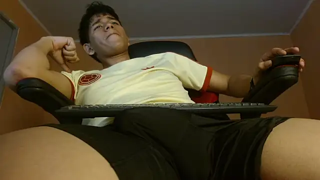 Snapshot of jettdread chatting on 21, 11, 2025 jettdread online show from 21, 11, 2025