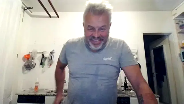 Snapshot of Berg_Boy chatting on 27, 9, 2025 Berg Boy online show from 27, 9, 2025