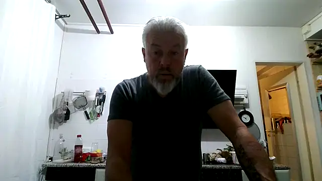 Snapshot of Berg_Boy chatting on 11, 4, 2026 Berg Boy online show from 11, 4, 2026