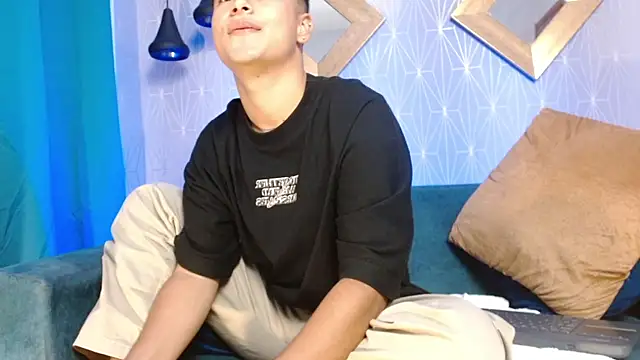 MathewAdams online show from 18, 3, 2025