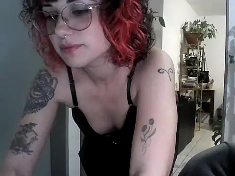 Snapshot of Acid_Girl_Ofc chatting on 14, 10, 2025 Acid Girl Ofc online show from 14, 10, 2025