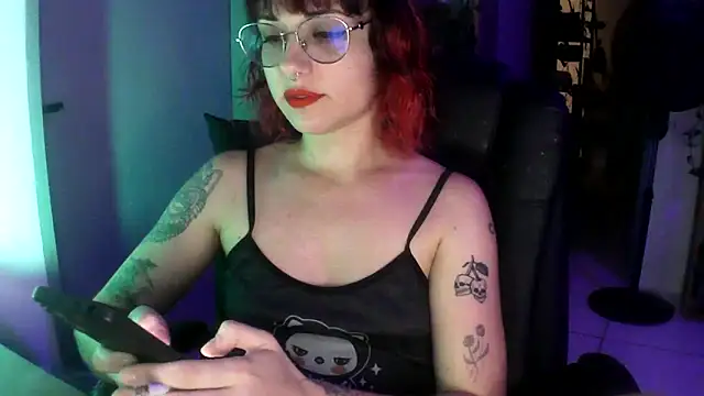 Snapshot of Acid_Girl_Ofc chatting on 23, 12, 2025 Acid Girl Ofc online show from 23, 12, 2025