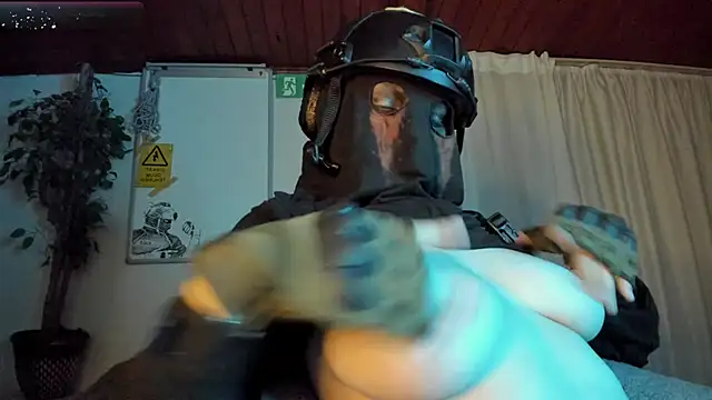 cos operator online show from 4, 4, 2026