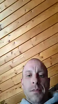 Snapshot of svenpfeifer chatting on 11, 3, 2025 svenpfeifer online show from 11, 3, 2025
