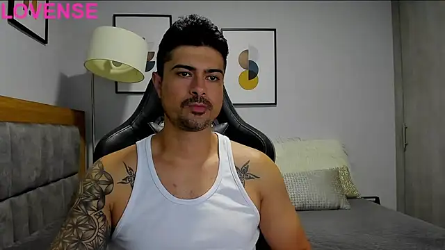 Snapshot of Dante_Storm chatting on 13, 9, 2025 Dante Storm online show from 13, 9, 2025