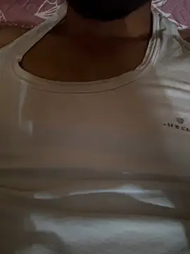 Snapshot of TallMuscularBBC chatting on 11, 3, 2025 TallMuscularBBC online show from 11, 3, 2025