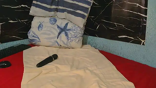 XhosaBoobs4U online show from 3, 3, 2026