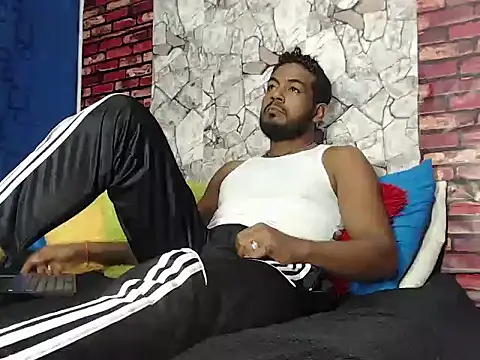 BladeFoxxx1 online show from 23, 6, 2026