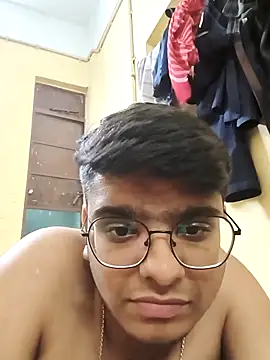 Snapshot of sutfvkii chatting on 12, 3, 2025 sutfvkii online show from 12, 3, 2025