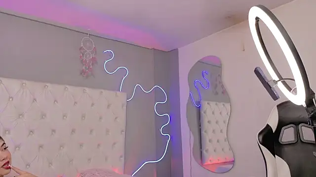 natasha  black online show from 24, 3, 2026